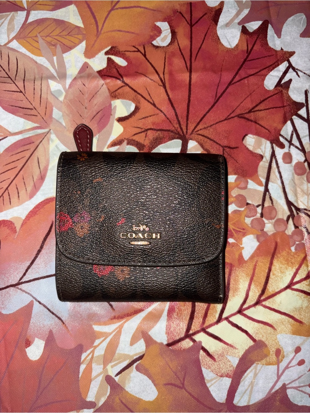 Coach Black Floral Compact Wallet with Gold Logo REHAB inside need work
